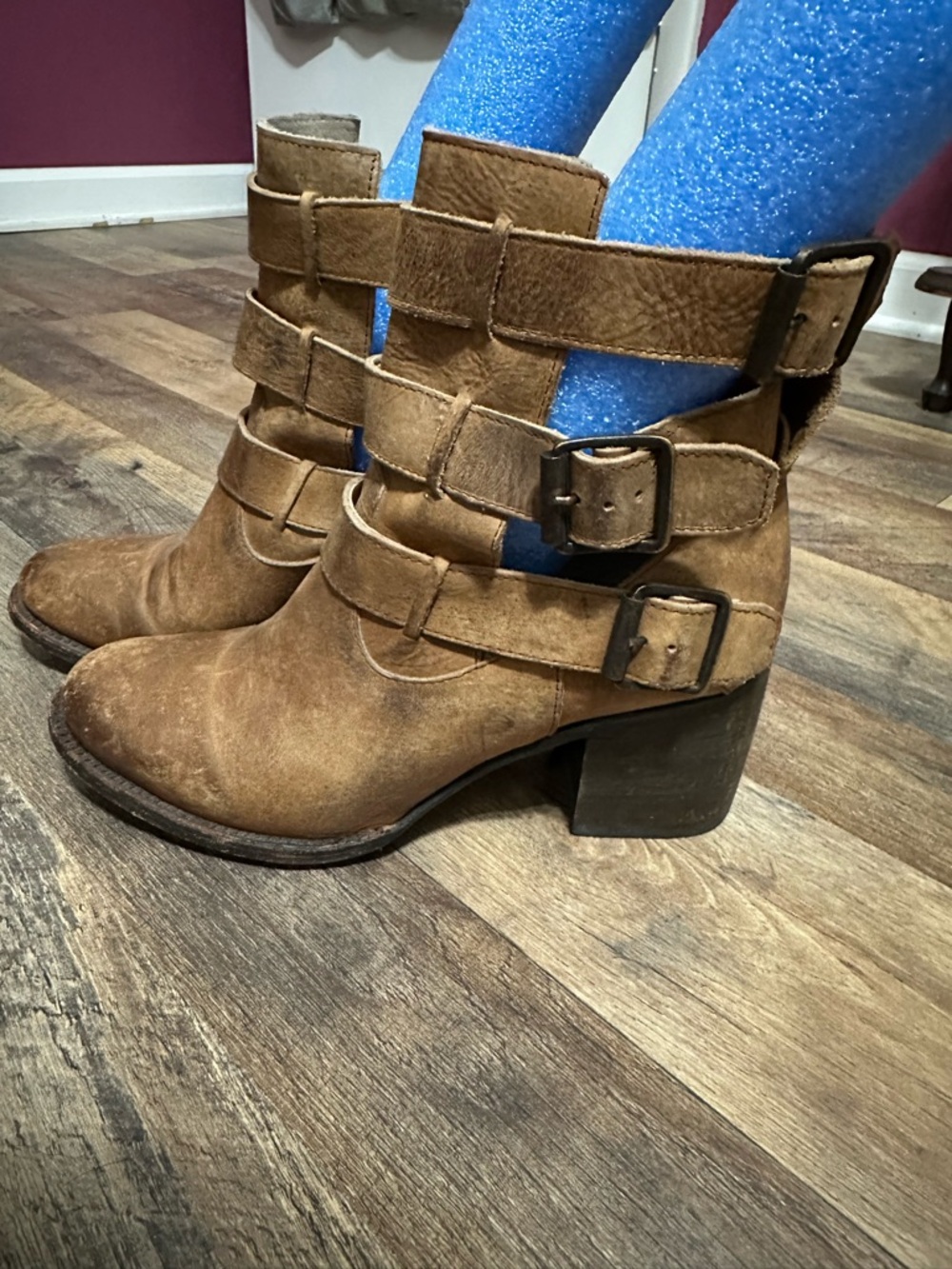 Freebird by Steven Tan Triple Buckle Leather Ankle Boots - Picture 4 of 8